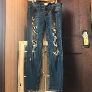 Distressed Sneak Peek “boyfriend” skinny jeans, size 3.